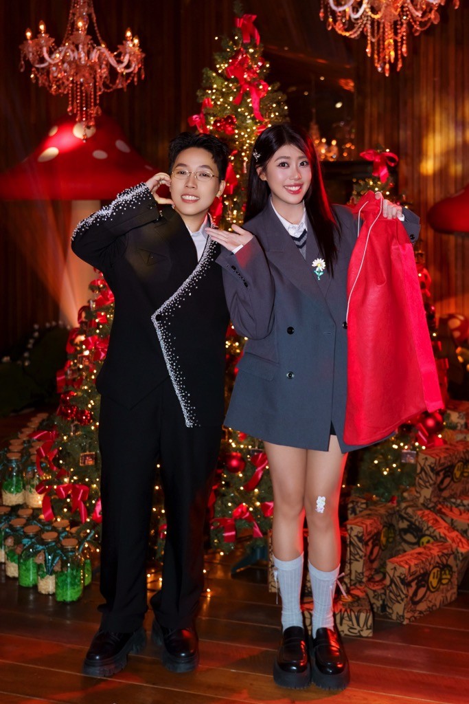 PiaLinh 'hẹn hò' và 'giận dỗi' Dangrangto!