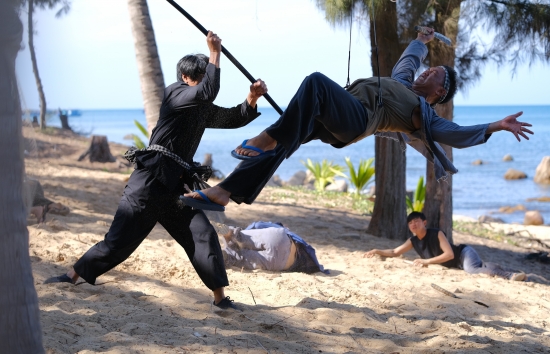 Nhà sản xuất 'Truy tìm Long Diên Hương' tiếp tục với dự án gì sau khi phim vượt mốc 200 tỷ?