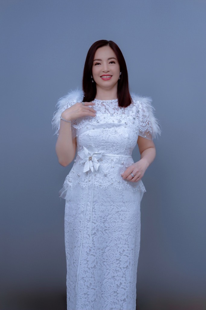 Ca sĩ Như Hảo trải lòng về tri kỷ, tiếc nuối nhớ lại khoảng thời gian hơn 10 năm bỏ nghề