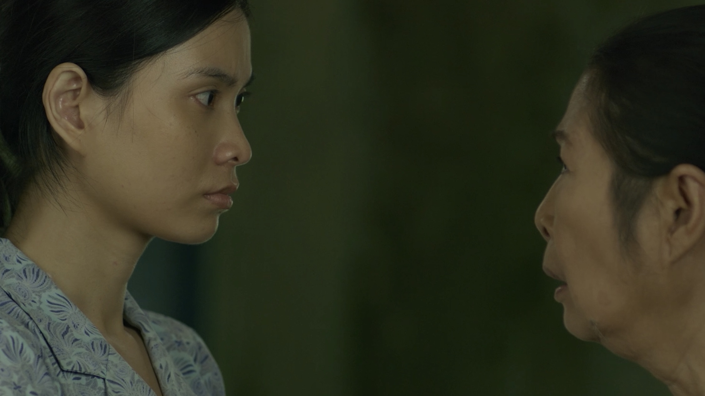 Bộ đôi đạo diễn 'Nhà hai chủ' sử dụng bối cảnh tâm linh cho phim điện ảnh