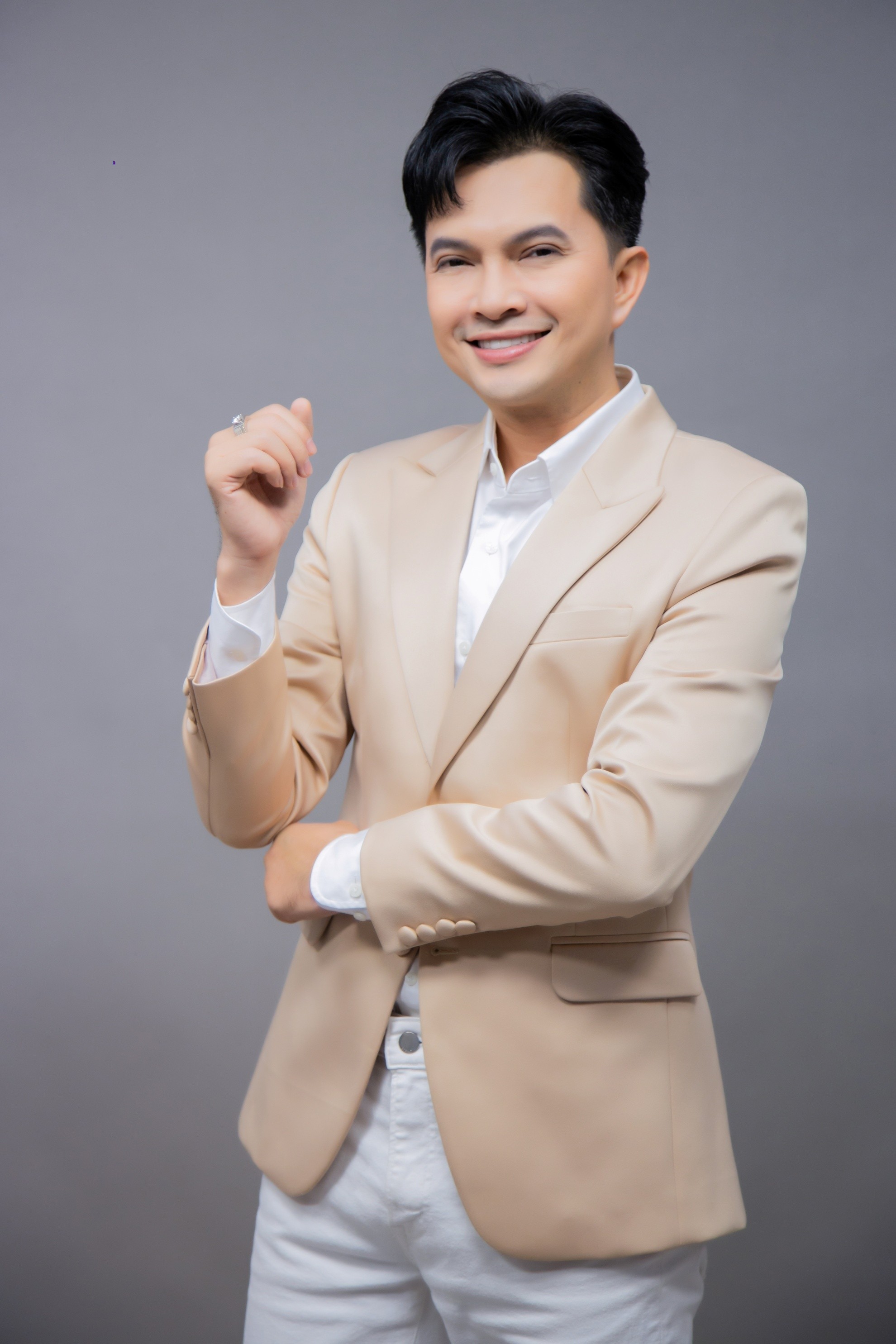 Ca sĩ Nam Cường và chuyến đi Trường Sa nhiều kỷ niệm