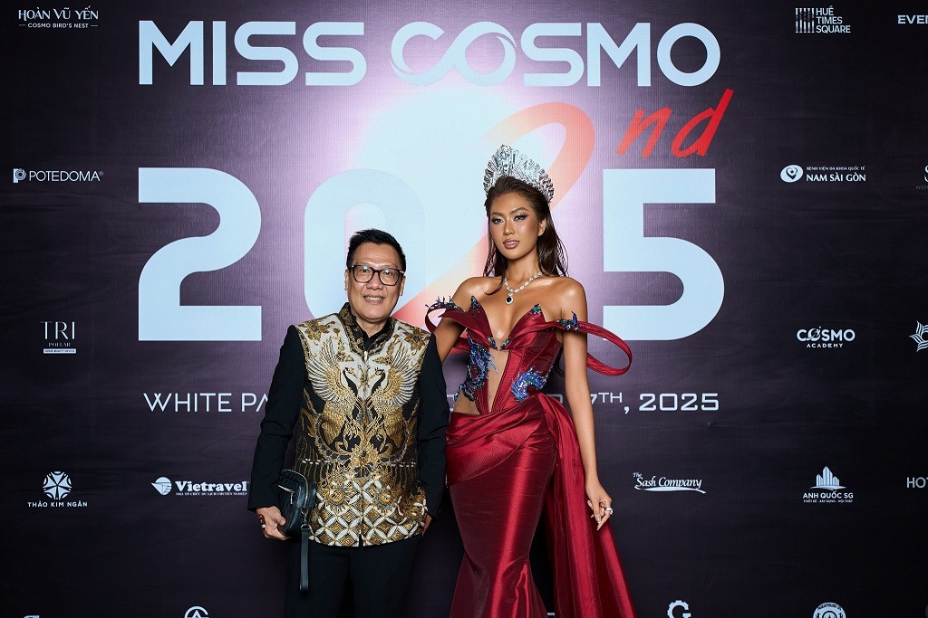 71 thí sinh 'Miss Cosmo 2025' gây dấu ấn mạnh mẽ tại đêm Jury Session