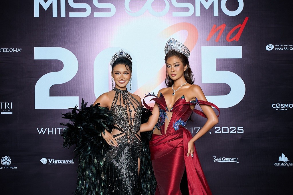 71 thí sinh 'Miss Cosmo 2025' gây dấu ấn mạnh mẽ tại đêm Jury Session