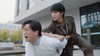 Tần Hiểu Hiên - Lý Hoan đóng cặp trong 'Bóng tùng quân', hấp dẫn với vòng xoáy đấu trí thương trường và tình yêu