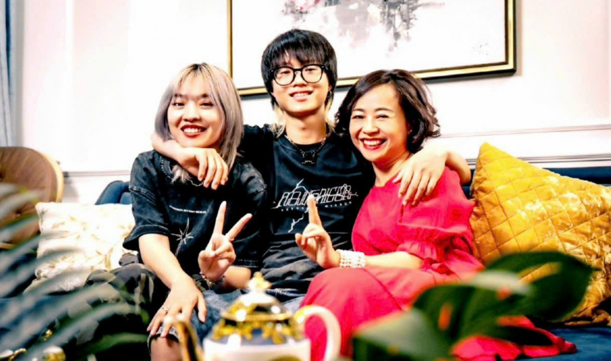 Low G và bạn gái nói gì về tâm thư gây ‘bão’ mạng từ mẹ?