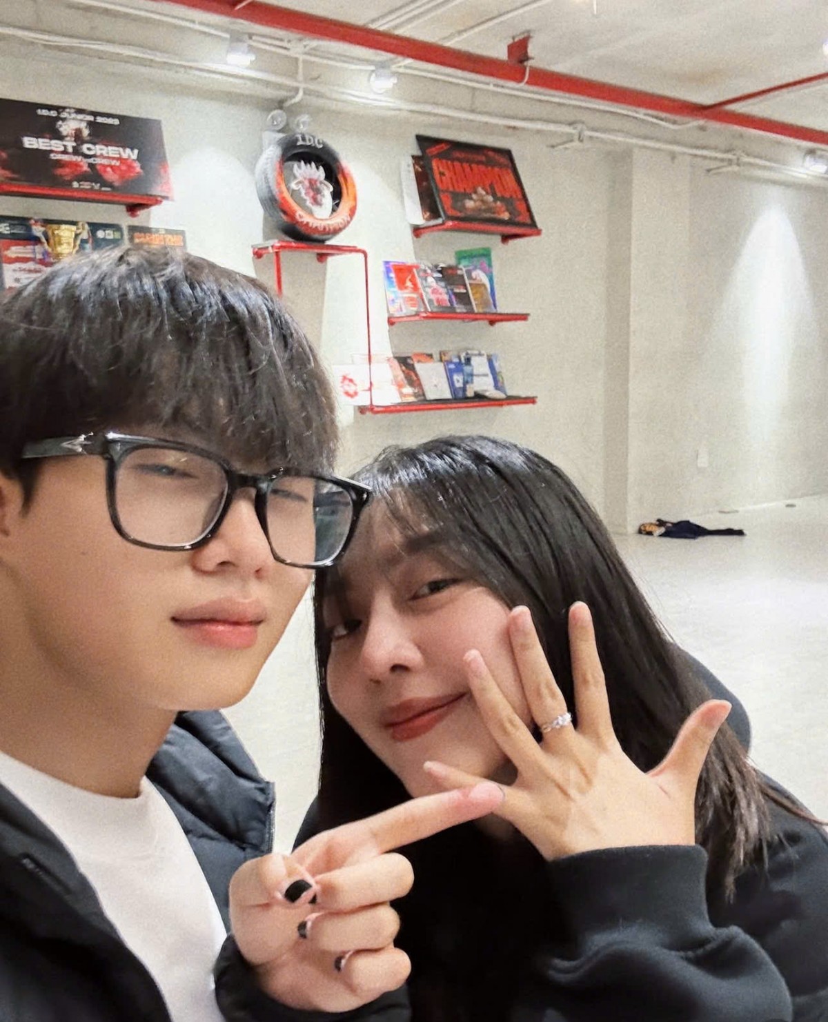 Low G và bạn gái nói gì về tâm thư gây ‘bão’ mạng từ mẹ?