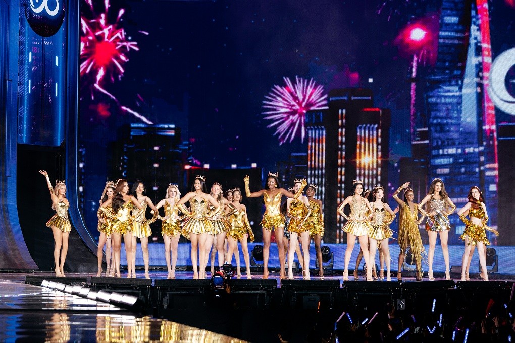 Đại diện USA - Yolina Lindquist chính thức đăng quang 'Miss Cosmo 2025'