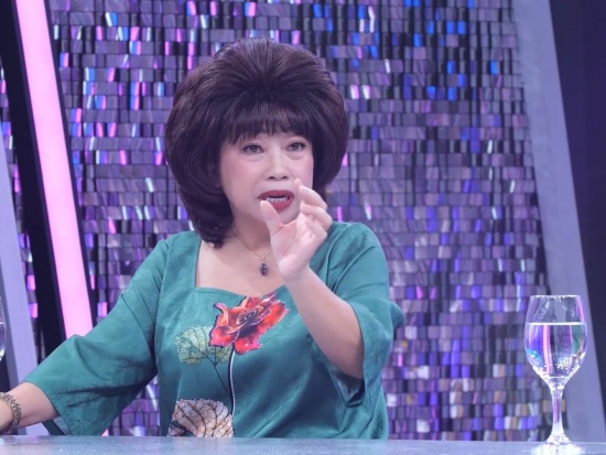 'Chị em gỡ rối': Diễn viên Phi Phụng bày chiêu phản pháo khi bị miệt thị ngoại hình