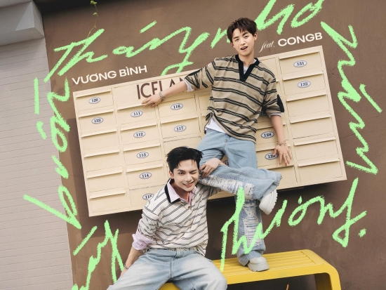 Không hổ danh 'Anh trai tình cảm nhất', Vương Bình rủ CongB ra MV lấy nước mắt fan