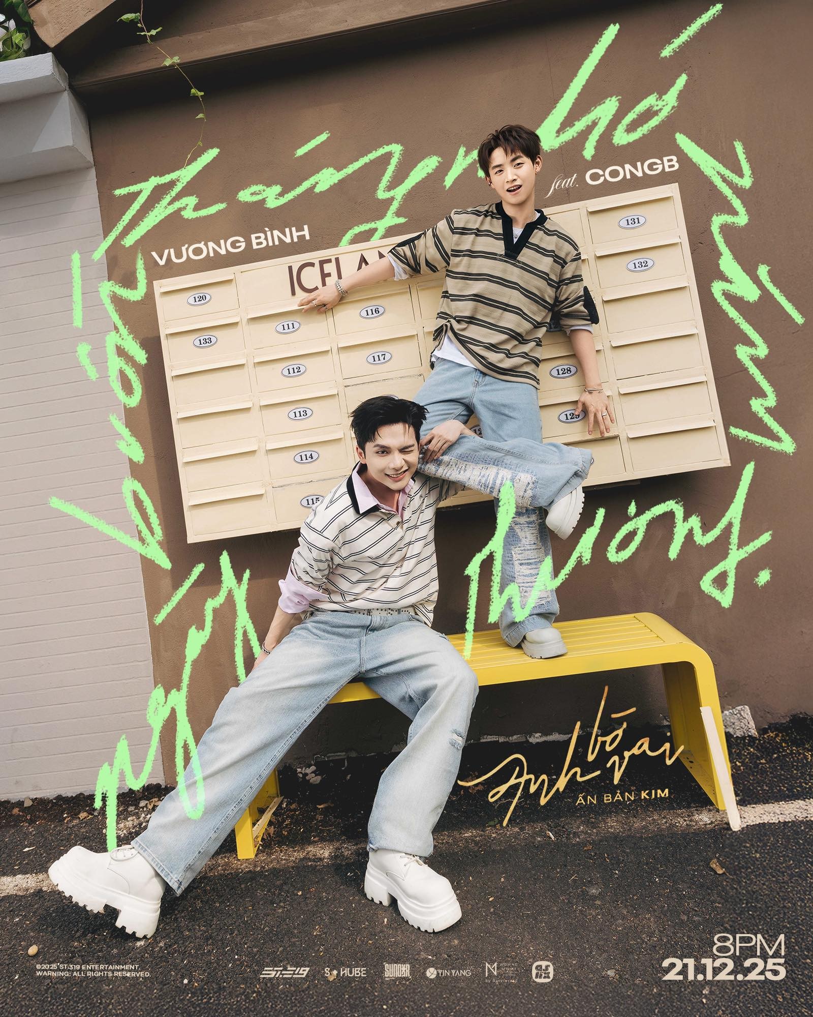 Không hổ danh 'Anh trai tình cảm nhất', Vương Bình rủ CongB ra MV lấy nước mắt fan