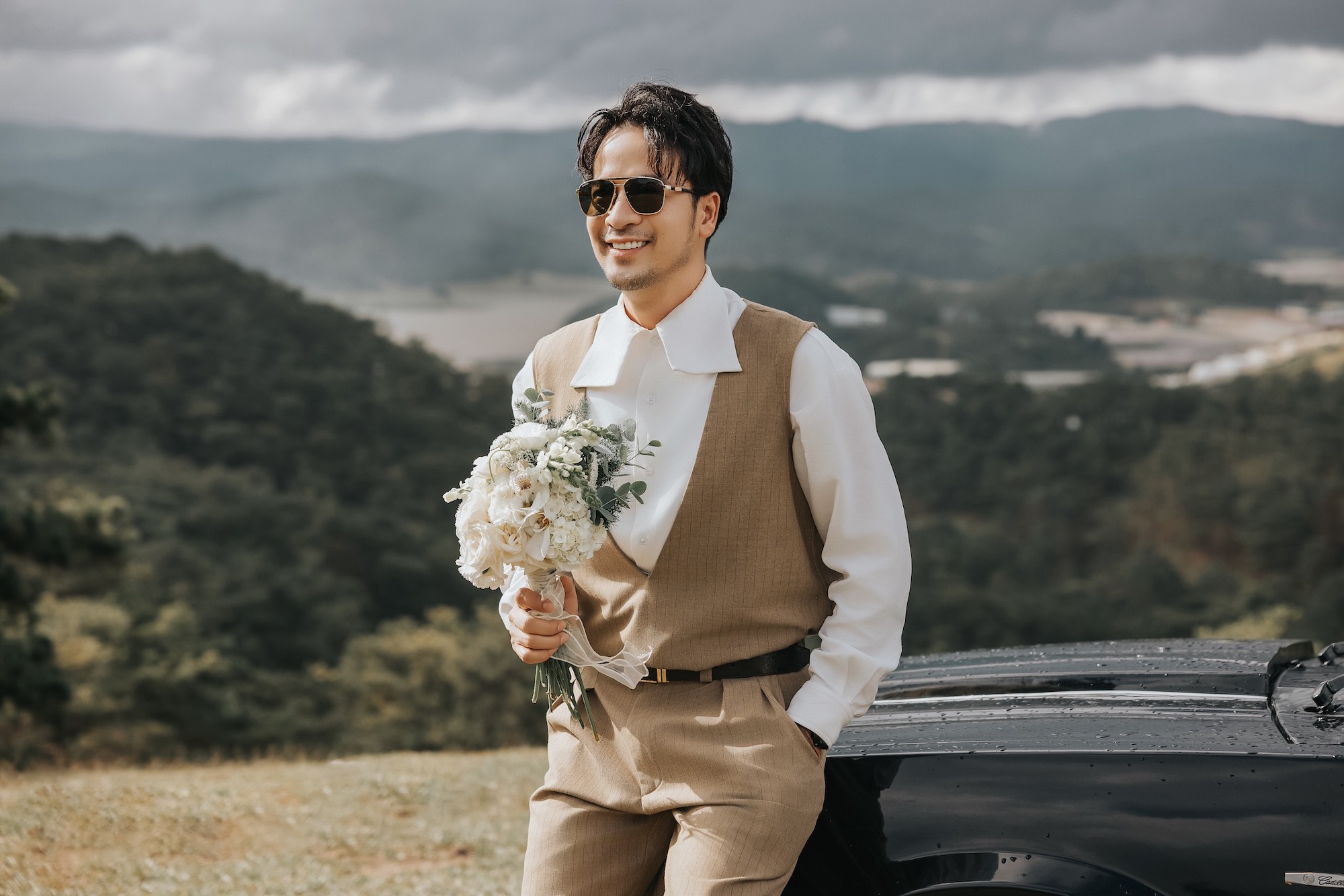 Cặp đôi Đoàn Minh Tài - Sunny Đan Ngọc: Chuyện tình bắt đầu từ tiếng gọi 'chú' và cái kết ngọt ngào