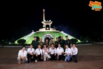 Xúc động với những thước phim hòa bình trong MV 'Còn gì đẹp hơn' phiên bản '2 ngày 1 đêm'