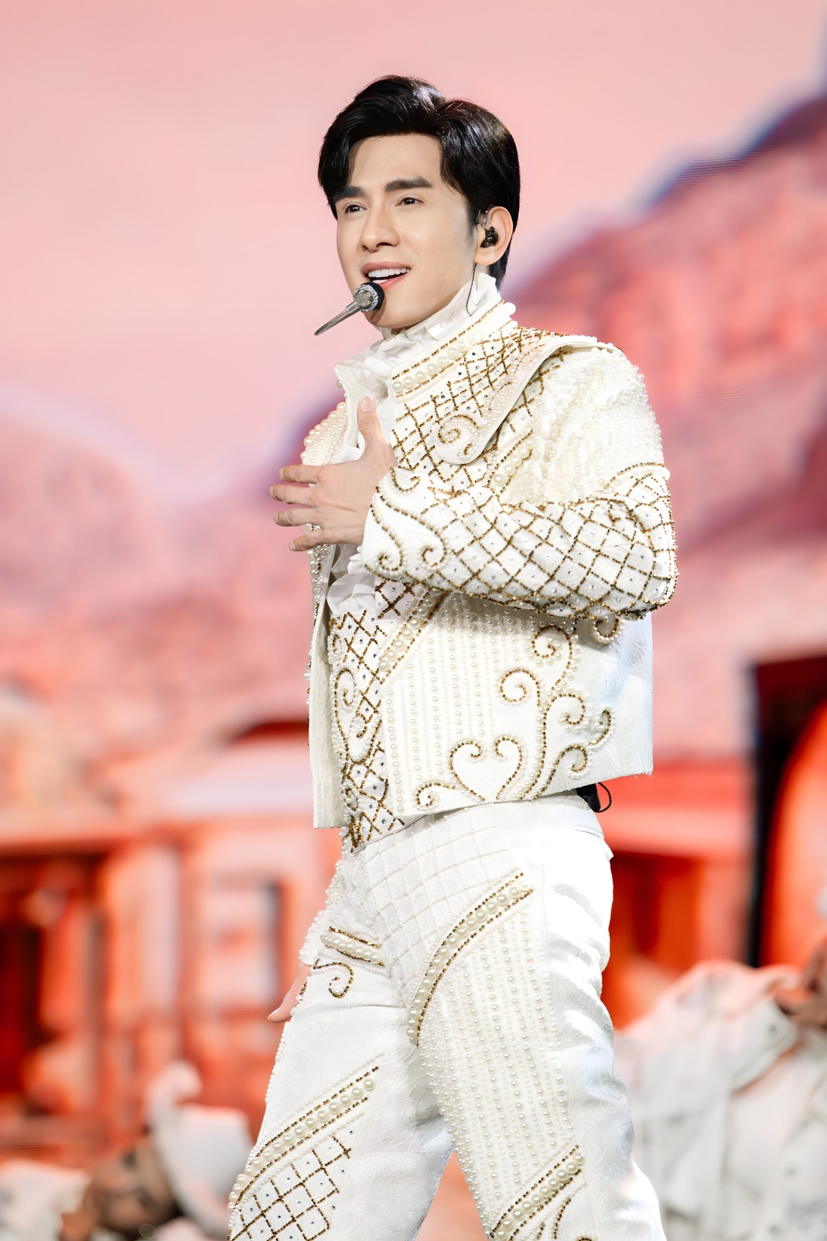 Đan Trường tiết lộ mối duyên 2 lần kết hợp cùng Rhyder