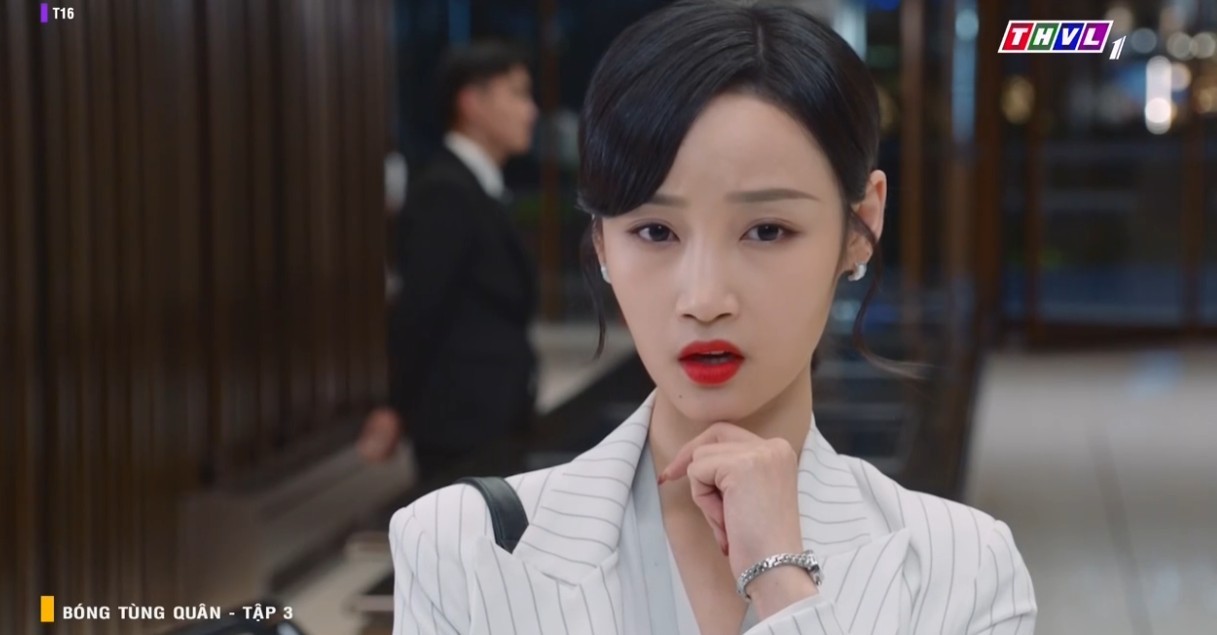 'Bóng tùng quân': Ngụy Lam nghi ngờ trợ lý Hồng Tinh Tinh là gián điệp, giao nhiệm vụ để thử lòng