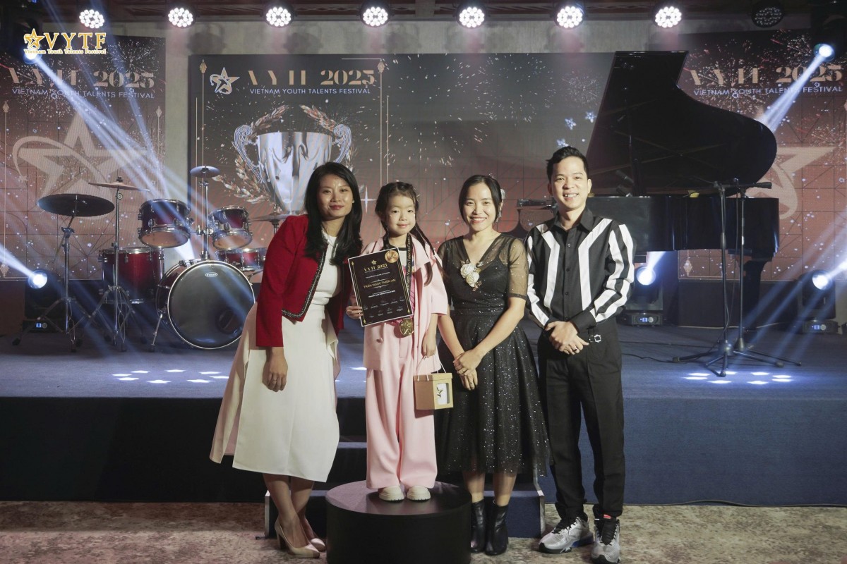 Hơn 300 thí sinh cùng viết nên hành trình tỏa sáng tại 'Vietnam Youth Talents Festival 2025'