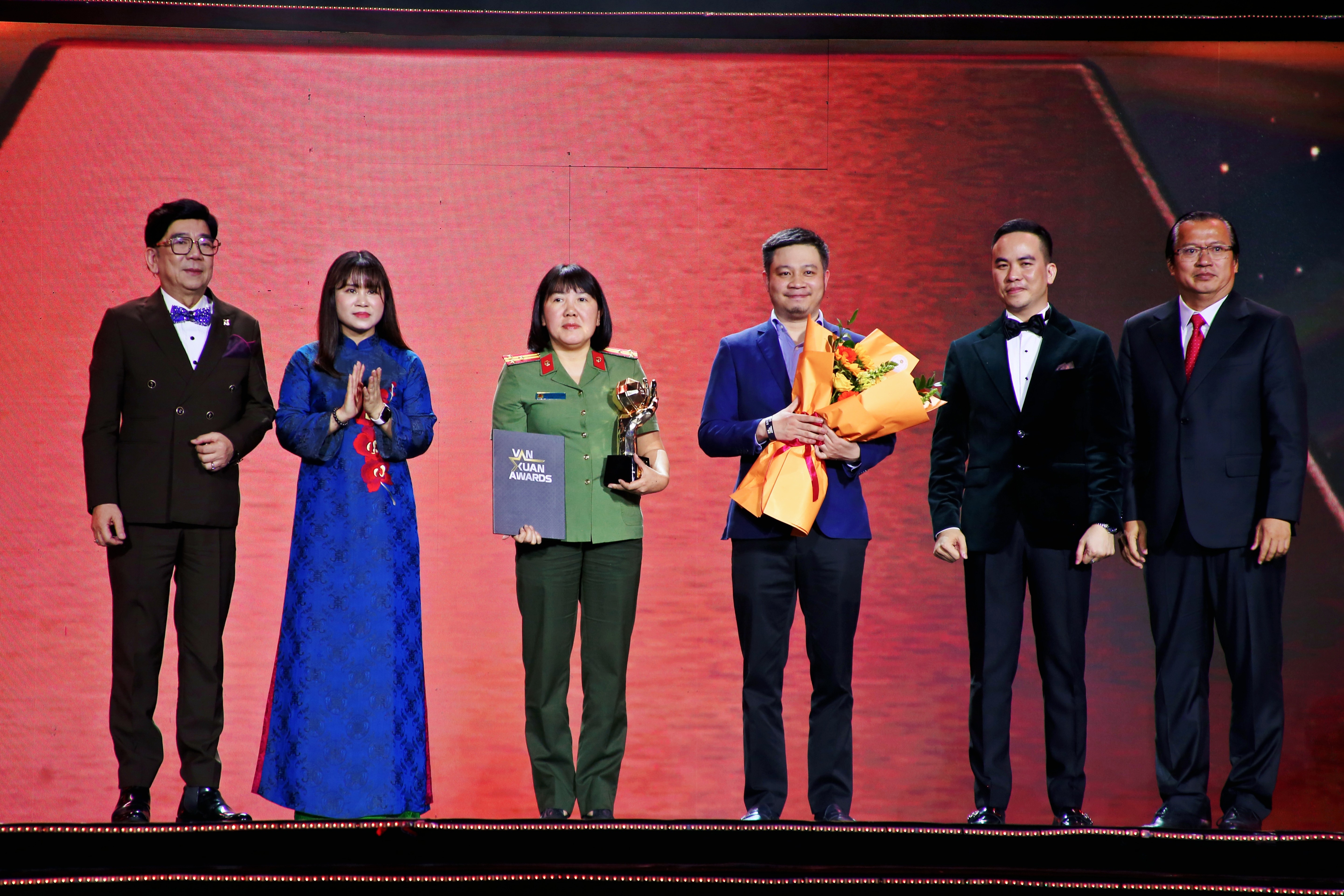 Chiến dịch 'Kỷ niệm 80 năm Ngày truyền thống Công an nhân dân' đoạt giải thưởng danh giá nhất tại Vạn Xuân Awards 2025
