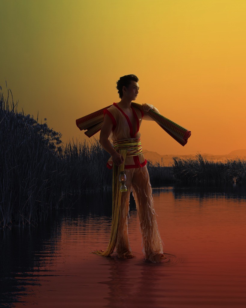 NTK Bùi Hoàng Ân ra mắt BST mới: Hơi thở làng chiếu Định Yên trong thời trang đương đại