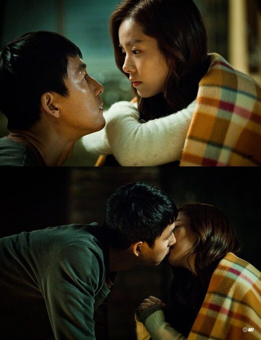 Nữ diễn viên 'xui xẻo' nhất màn ảnh Hàn: 5 bạn diễn đều vướng tranh cãi