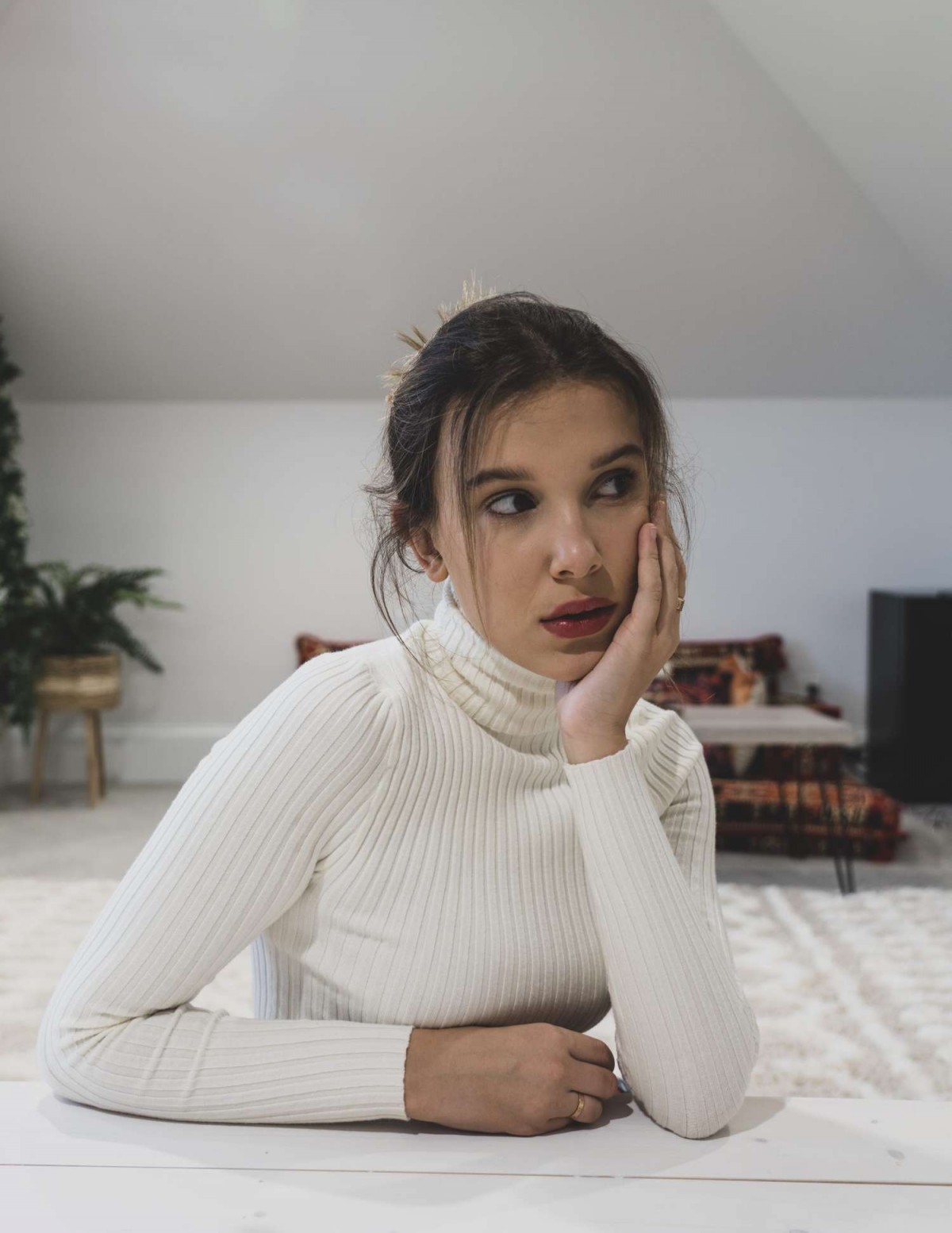 Millie Bobby Brown: Hành trình ‘gian nan’ định nghĩa lại chính mình