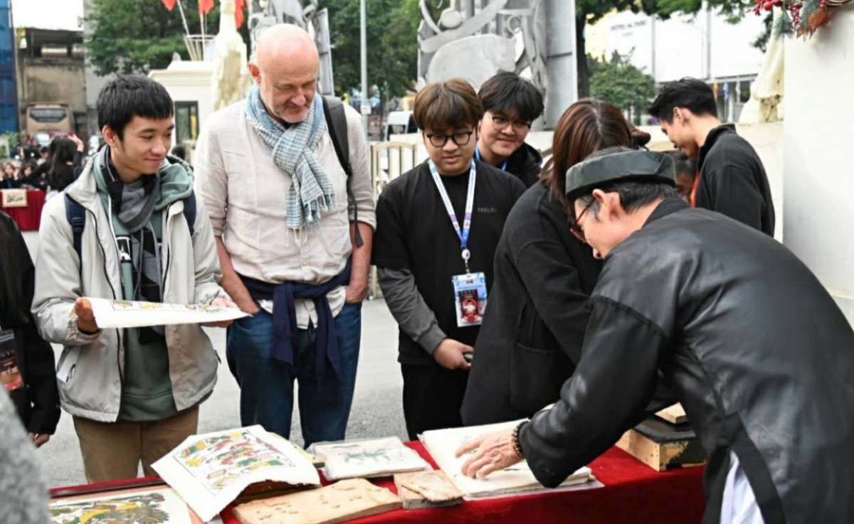 'Xiếc Họa Đông Hồ': Mở ra cách tiếp cận mới mẻ trong bảo tồn di sản văn hóa Việt