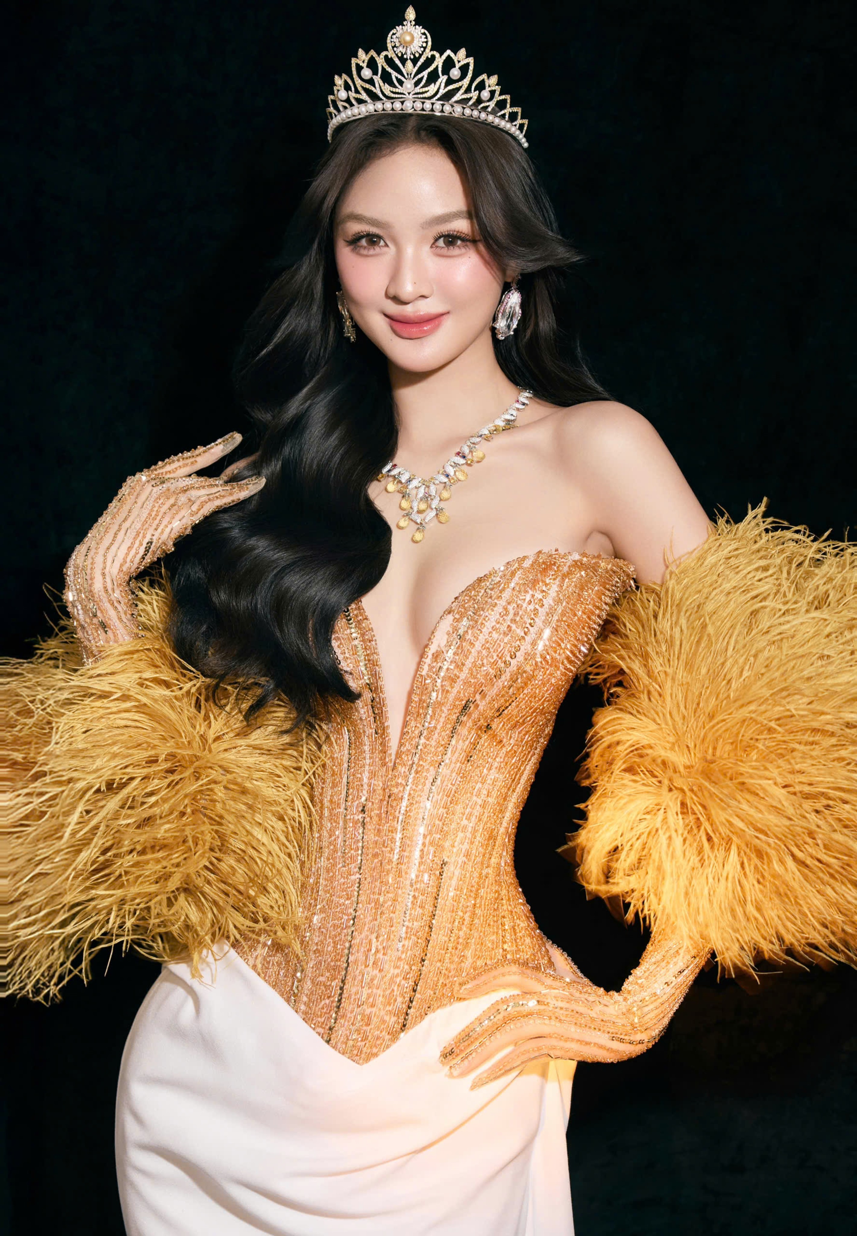 Top 3 'Hoa hậu quốc gia Việt Nam' giờ ra sao sau một năm đăng quang?