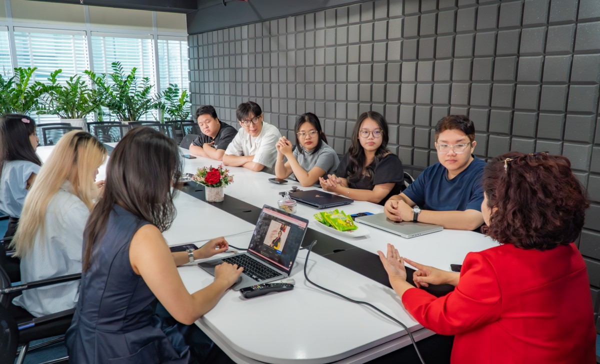 Quán quân Cuộc đua sản xuất Media24h 2025 'về đích' rực rỡ: Khi hành trình làm phim được viết bằng trải nghiệm thực chiến