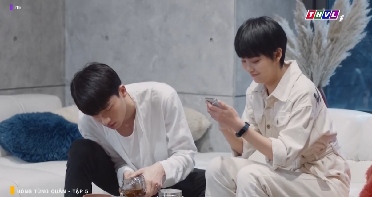 'Bóng tùng quân': Ngụy Lam và Hồng Tinh Tinh bị chơi bẩn nhốt trong phòng lạnh, tình thế nguy khẩn