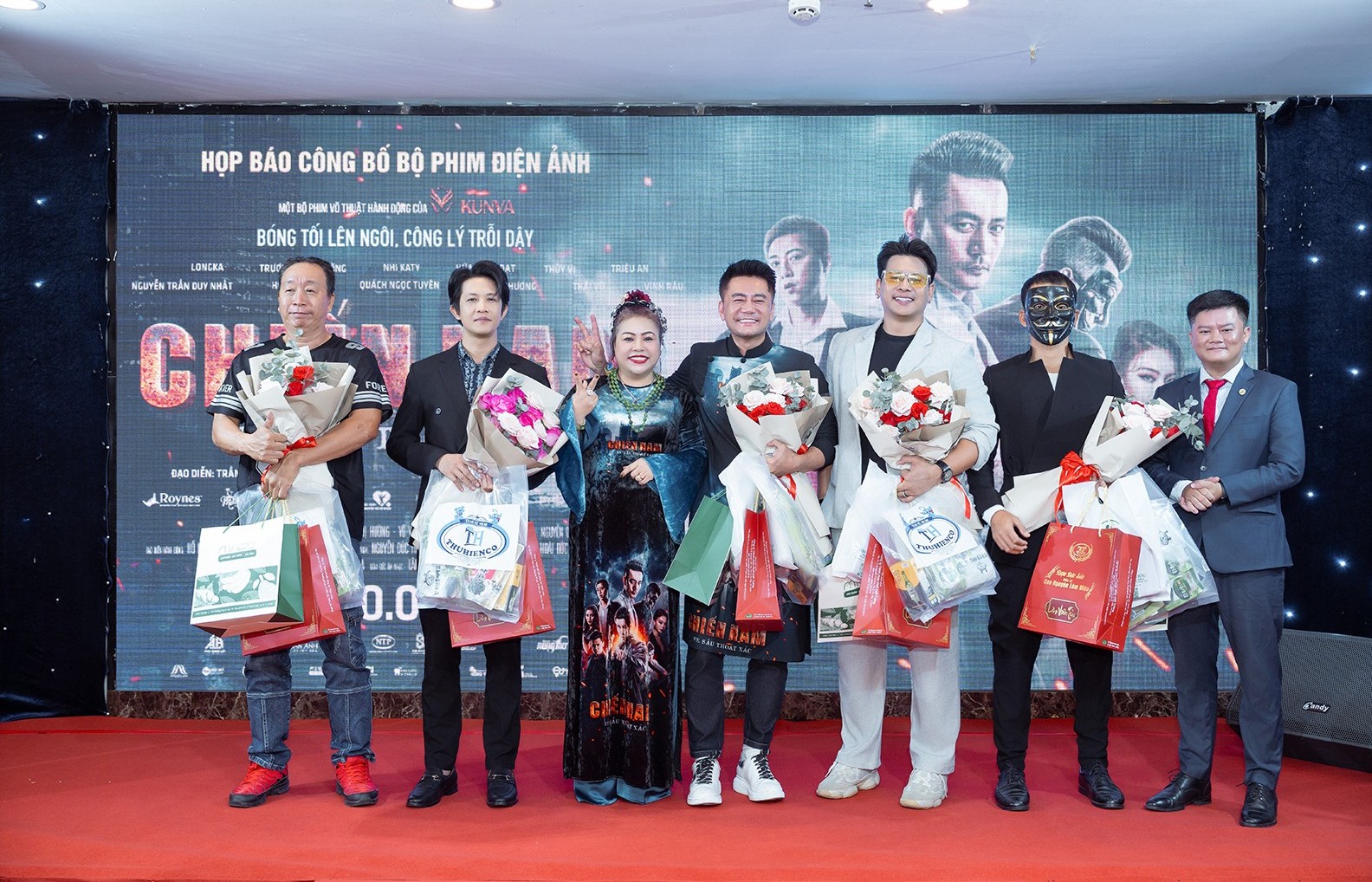 Phim điện ảnh 'Chiến Nam: Ve sầu thoát xác': Lời hứa 10 năm và bản tình ca của sự hy sinh