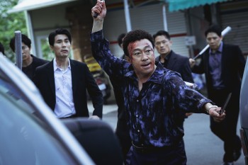 Jung Kyung Ho gây sốt với siêu phẩm hài 'Đại ca ha ha ha': Top 5 phim Hàn có doanh thu cao nhất 2025, liên tiếp lập kỷ lục phòng vé