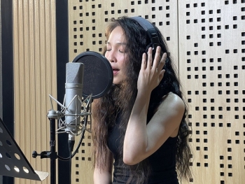 Hiền Thục gây sốt khi tái xuất hát nhạc phim 'Ai Thương ai Mến' sau gần 20 năm