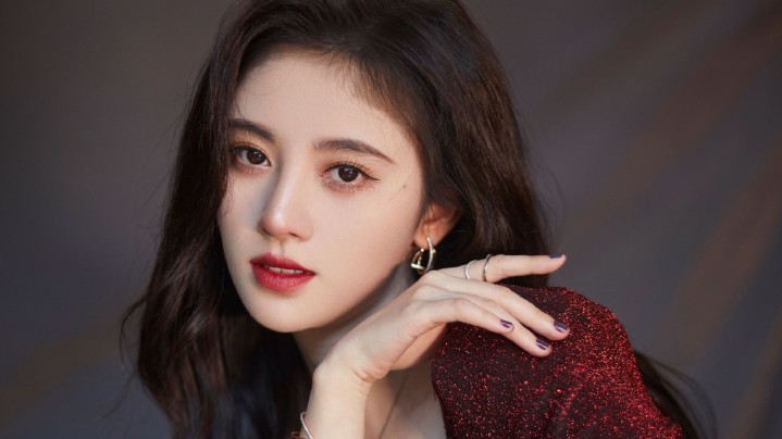 Cúc Tịnh Y lên tiếng về việc hẹn hò với Hoàng Minh Hạo