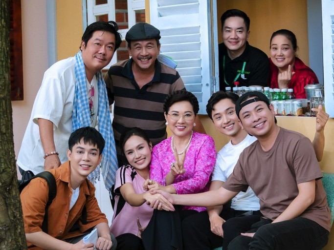 Diễn viên Phương Dung chuẩn bị cả trăm bộ áo bà ba để đóng phim 'Hẻm không tình yêu'