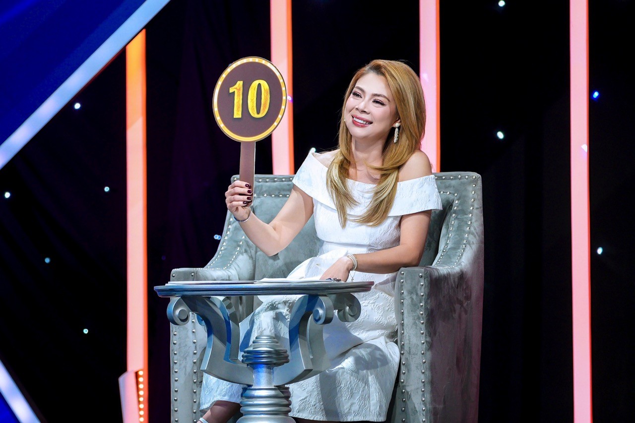 Hà Lam Anh, Châu Ngọc Hiếu, Trần Thủy Tiên mở màn 'Tỏa sáng sao đôi 2026' bằng loạt ca khúc hoành tráng, đa sắc màu