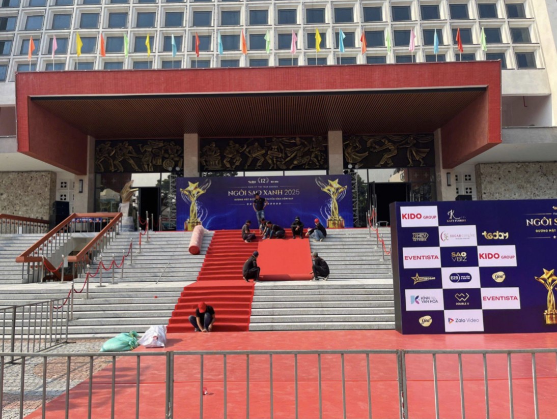 Lễ trao giải Ngôi Sao Xanh 2025 trước giờ G: Không khí háo hức lan tỏa tại Nhà hát Hòa Bình