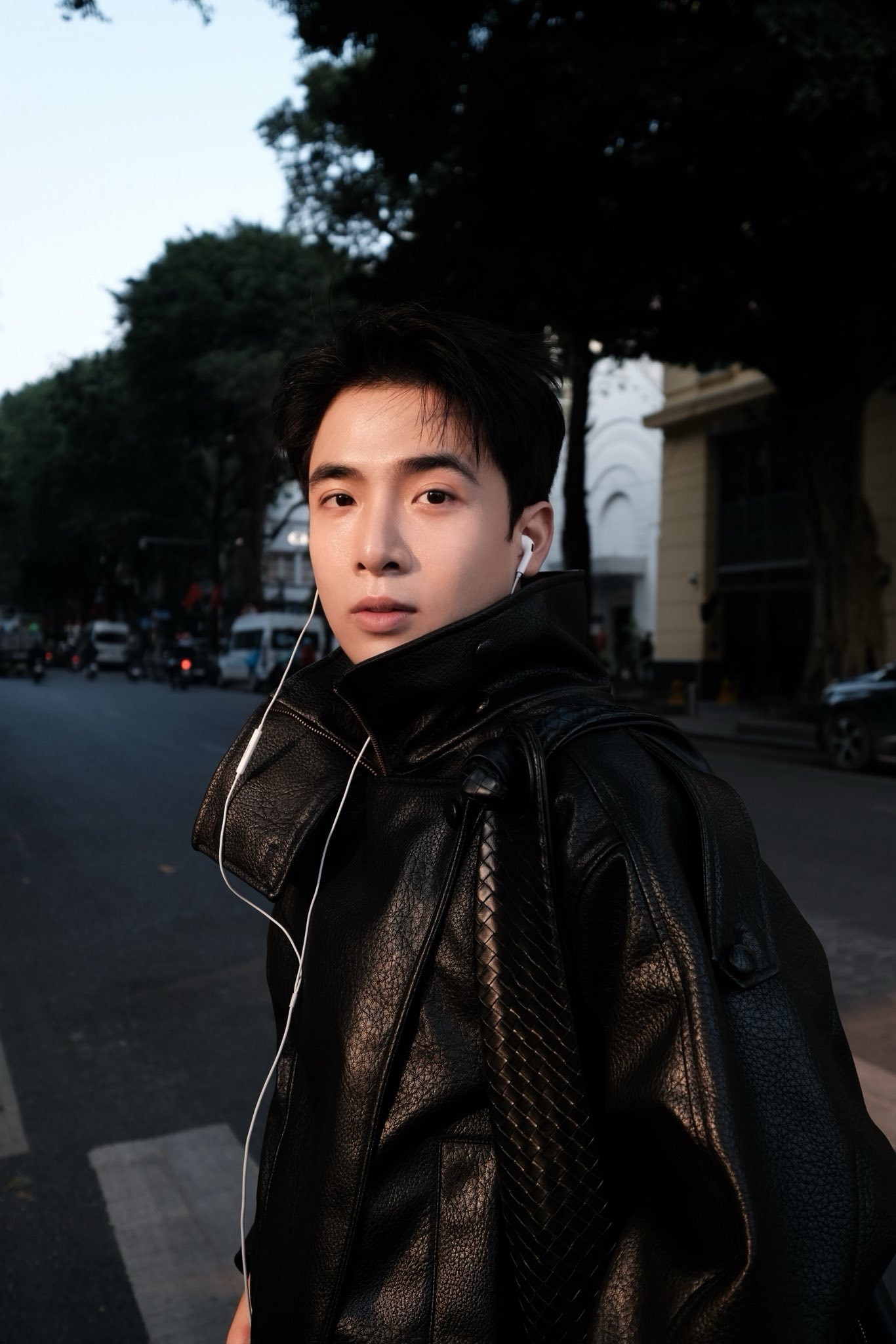 Thực hư lùm xùm diễn viên phim 'Cách em 1 milimet' bị tố ngoại tình