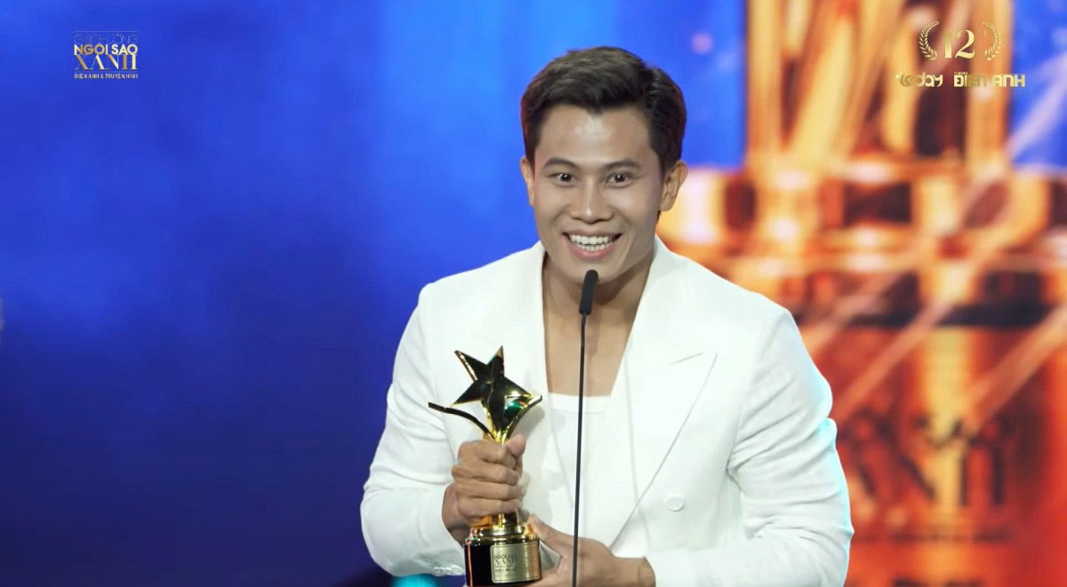 Live: Lễ trao giải Ngôi sao xanh lần thứ 12 - Giải thưởng Gương mặt Điện ảnh - Truyền hình hôm nay