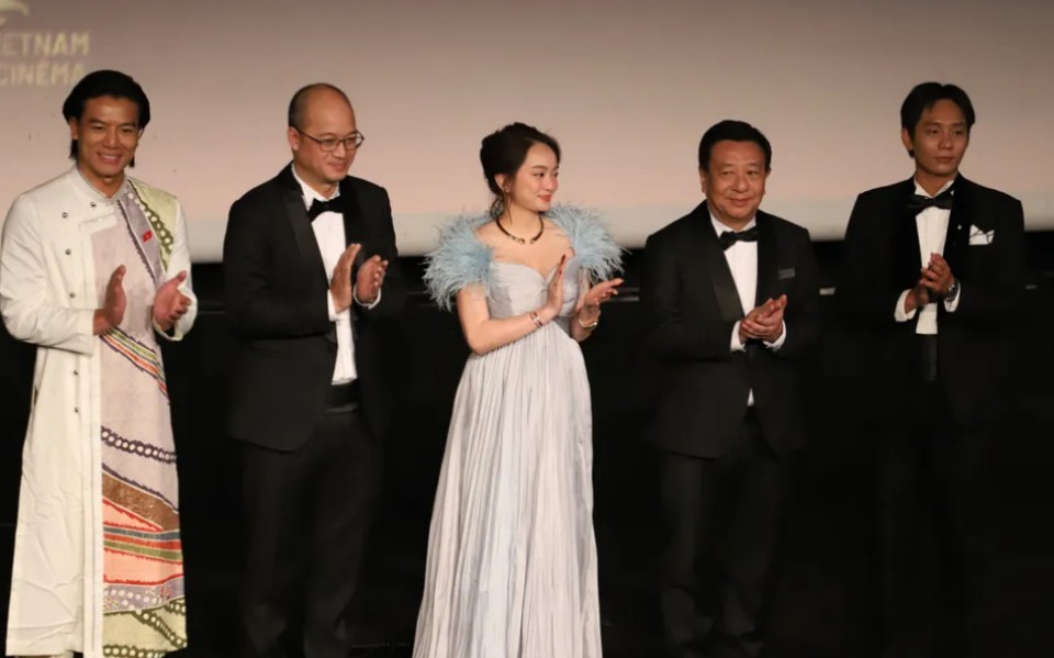 'Hành trình Ánh sáng': Điện ảnh Việt đặt dấu ấn tại kinh đô điện ảnh Paris