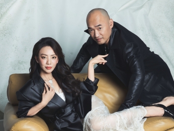 'Chơi lớn' tặng nhẫn kim cương cho vợ nhân kỷ niệm 15 năm ngày cưới, Tiến Luật nhắc lại chuyện xưa, cầu hôn Thu Trang bằng… chiếc bánh bao!