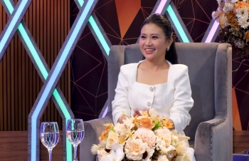 Huỳnh Ngân từng diễn kín lịch sân khấu kịch Sài Gòn, bật mí cách 'tách mình' với các nhân vật