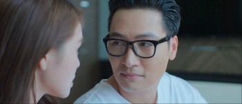 Cú bẻ lái trong tập 50 'Lằn ranh' và phản ứng bất ngờ từ nam chính Mạnh Trường