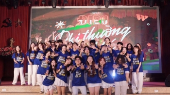 Duniverse thổi bùng sức trẻ trên sân khấu Gala Vọng Đông 2025: Mộng Thực