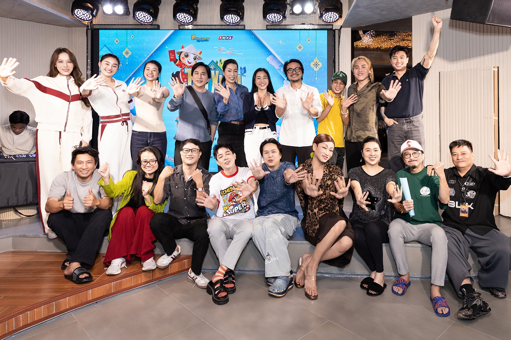 Quốc Trường, Lê Khánh cùng dàn nghệ sĩ hot tham gia 'Táo Xuân Bính Ngọ'