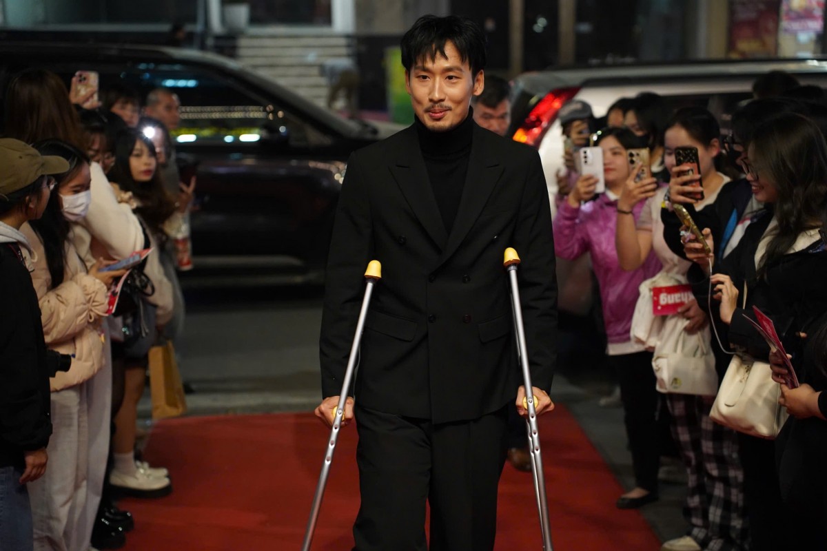 Thảm đỏ Lễ trao giải Cánh diều 2025: Nghệ sĩ hai miền Nam - Bắc gặp gỡ, ấm áp tình thân