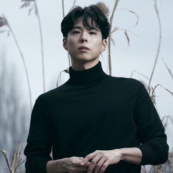 Park Bo Gum hóa nô lệ sàn đấu trong siêu phẩm cổ trang mới