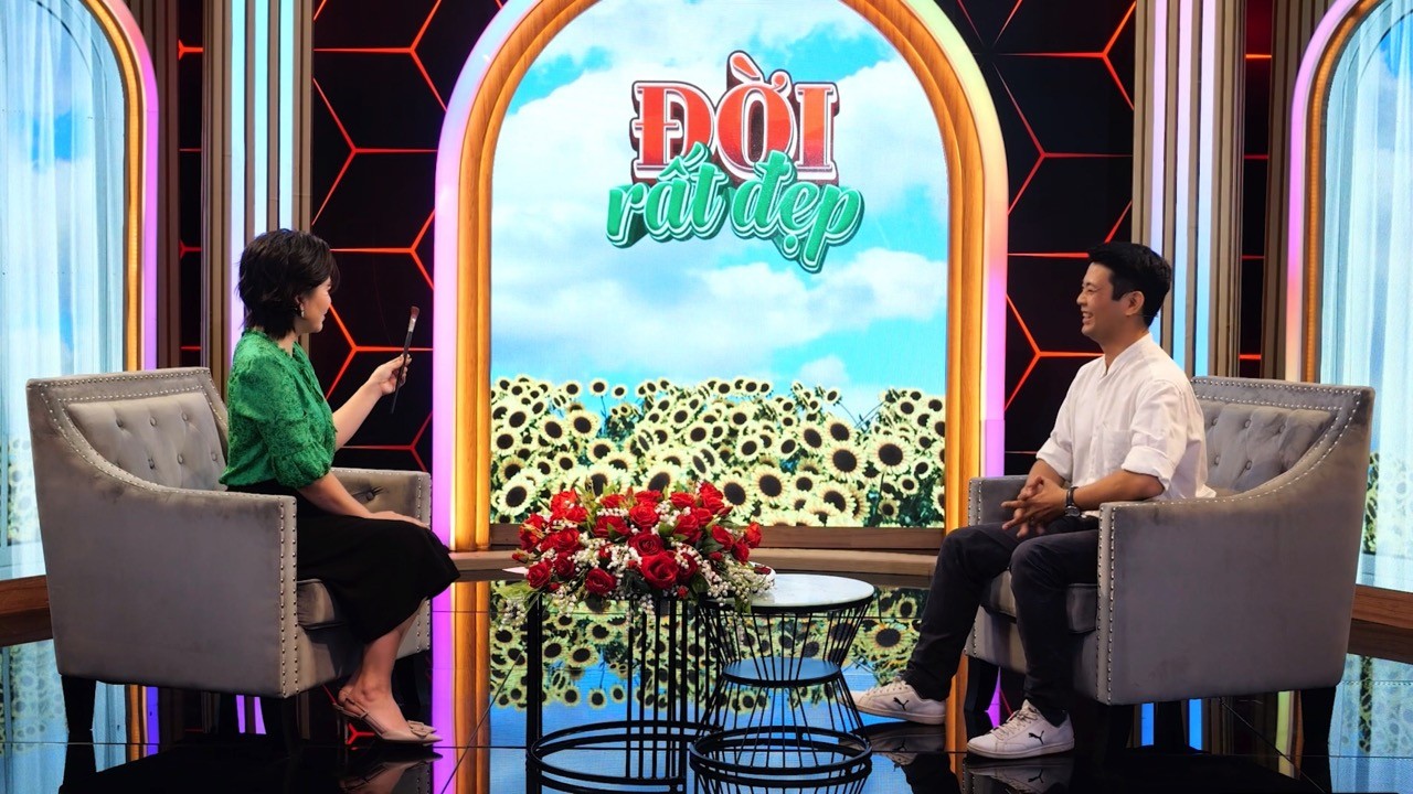 'Đời rất đẹp': Thạc sĩ Vũ Xuân Thành với 20 năm giữ lửa yêu thương cho các bé chất độc màu da cam