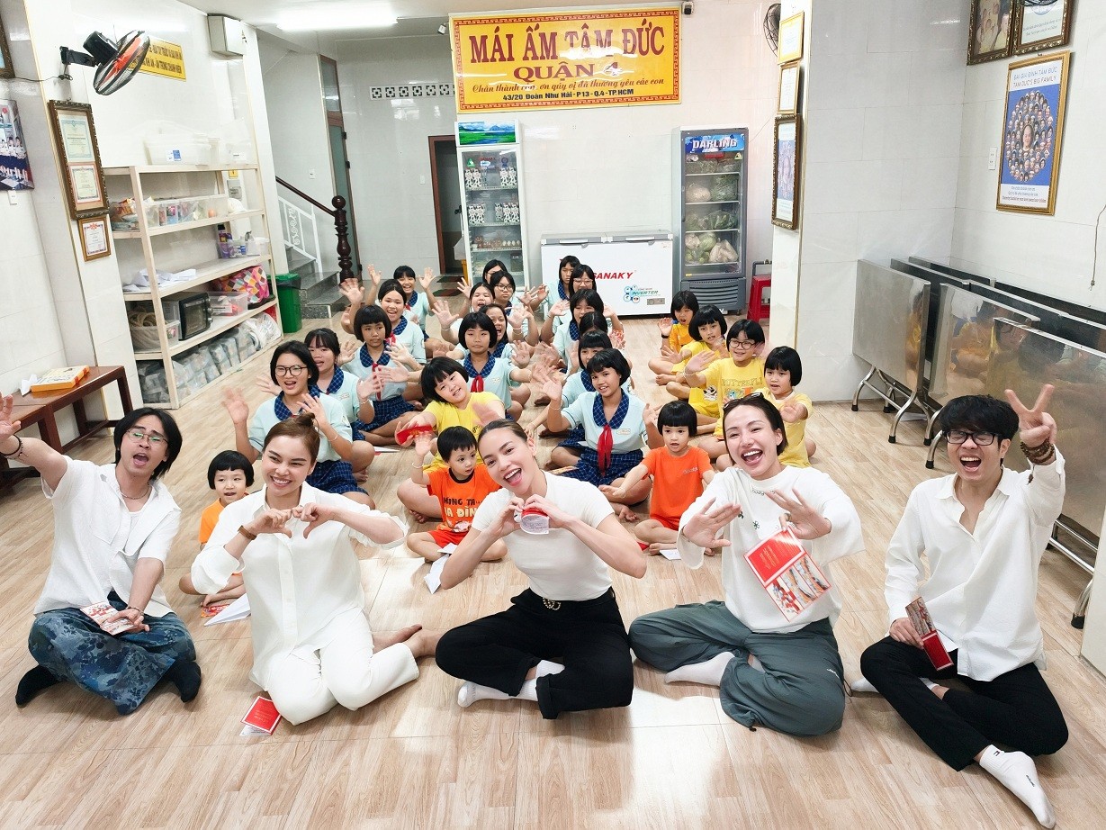 'Cho đi nhiều hơn': Hồ Ngọc Hà hội ngộ các tên tuổi đình đám trong màn kết hợp chấn động đầu năm 2026