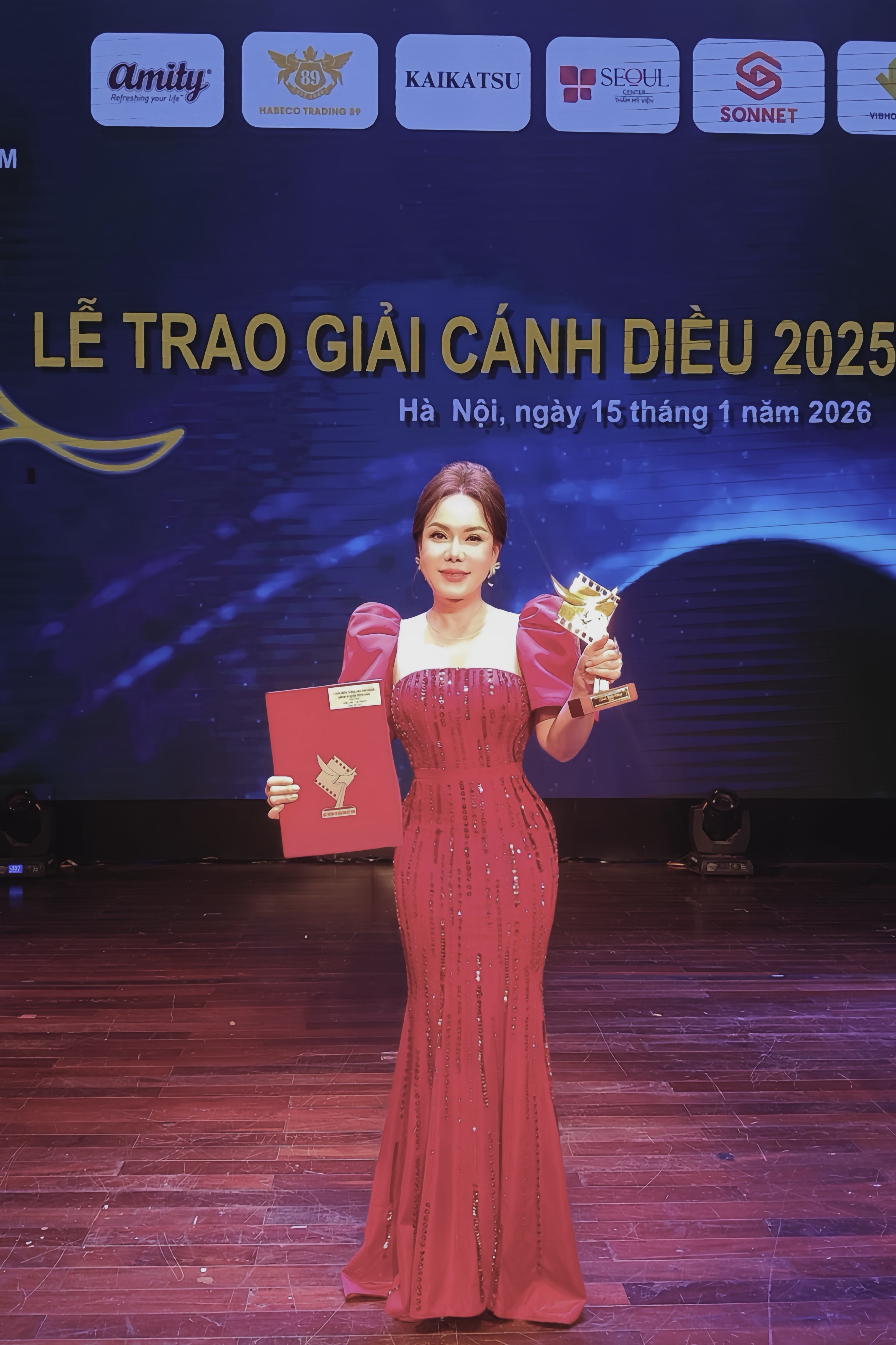 Việt Hương và mùa 'quả ngọt' sau hơn 30 năm bền bỉ với nghệ thuật