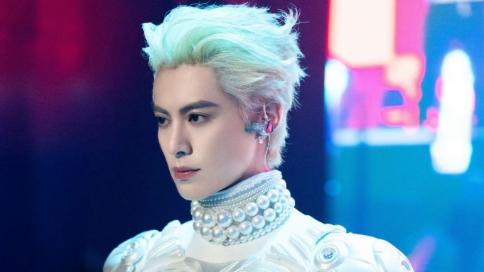 Lý do Vương Hạc Đệ nhận chỉ trích, bị nói bạc tình?