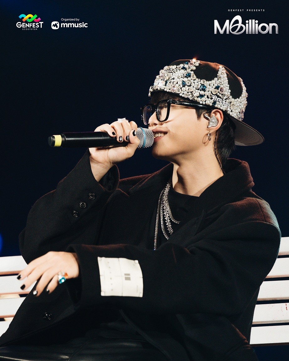 Hieuthuhai, Quang Hùng MasterD, Rhyder, Low G, Jsol, Phùng Khánh Linh khiến 'GENfest Presents MBillion Hà Nội' bùng nổ với 6 'mini concert' chất lượng