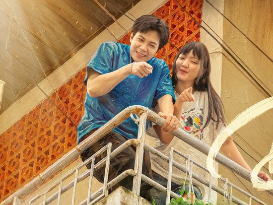 Lần đầu hợp tác trên màn ảnh rộng, Anh Tú Atus được Trường Giang giao vai chính trong phim Tết 'Nhà ba tôi một phòng'